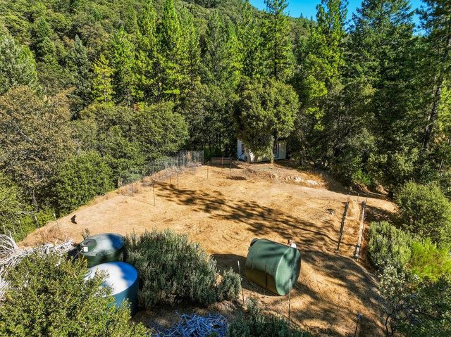 18921 Greenhorn Rd, Grass Valley, CA 95945