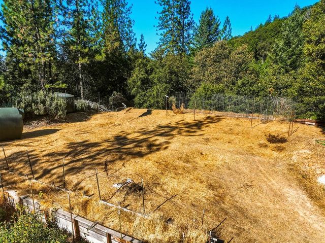 18921 Greenhorn Rd, Grass Valley, CA 95945