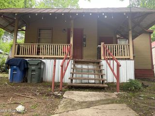 828 N Doctor Martin Luther King Street, Natchez, MS 39120