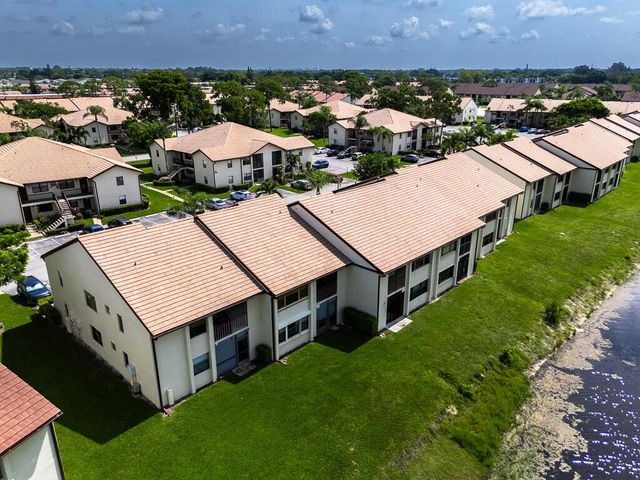 7650 Tahiti Lane 105, Lake Worth, FL 33467