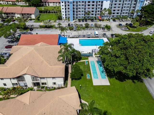 7650 Tahiti Lane 105, Lake Worth, FL 33467