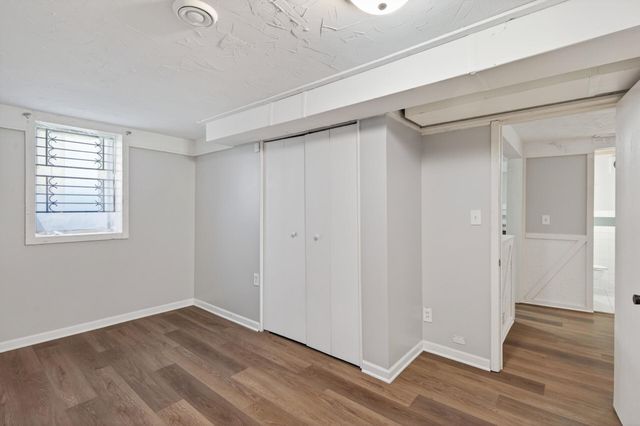 6842 Drew Avenue N, Brooklyn Center, MN 55429