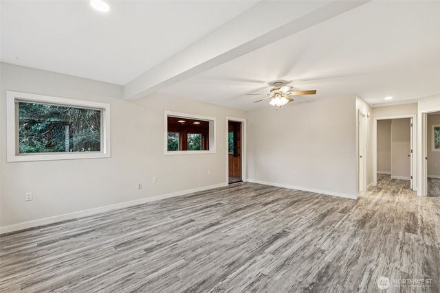 1095 Worthy Place, Greenbank, WA 98253