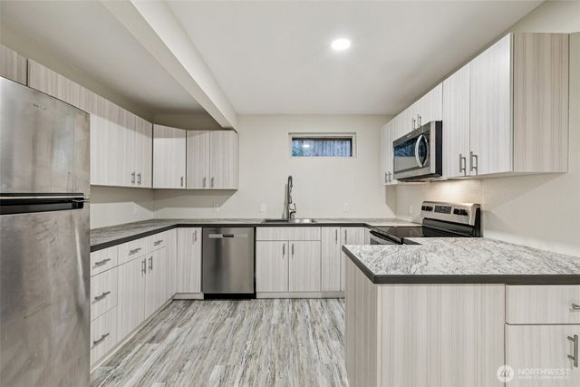 1095 Worthy Place, Greenbank, WA 98253