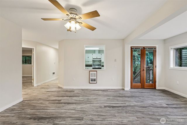 1095 Worthy Place, Greenbank, WA 98253