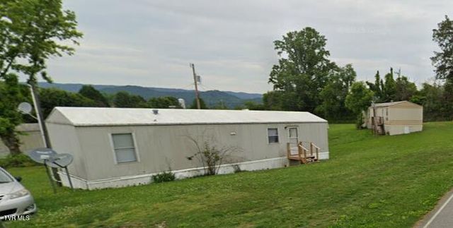 2601 County Line Road, Mooresburg, TN 37811