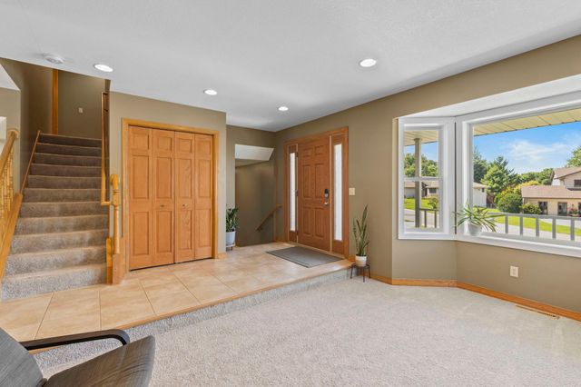 16770 Javelin Avenue, Lakeville, MN 55044