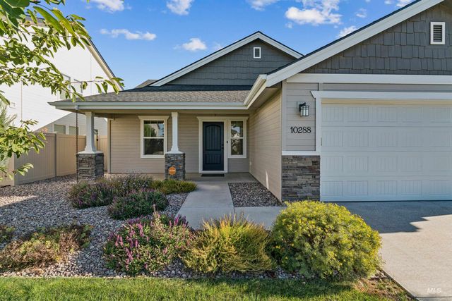 10288 Longtail Dr., Nampa, ID 83687