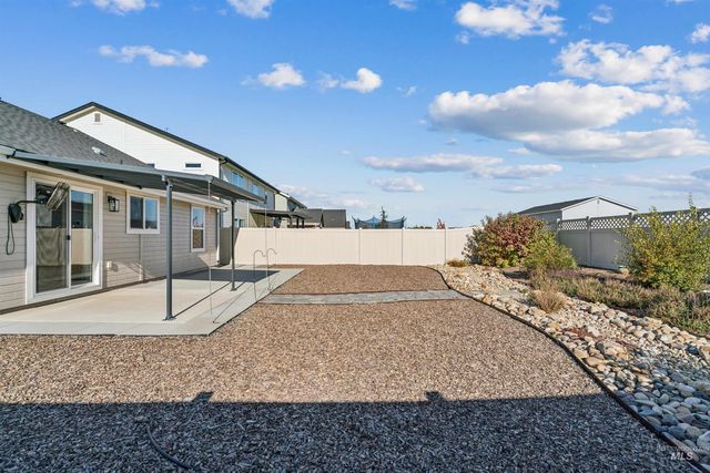10288 Longtail Dr., Nampa, ID 83687