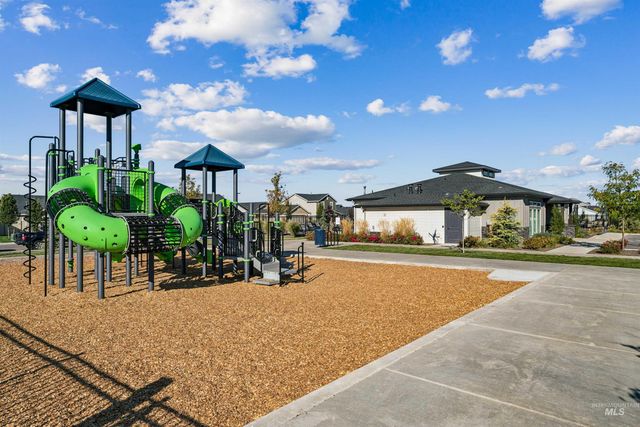 10288 Longtail Dr., Nampa, ID 83687