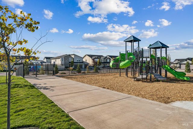 10288 Longtail Dr., Nampa, ID 83687