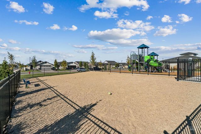 10288 Longtail Dr., Nampa, ID 83687