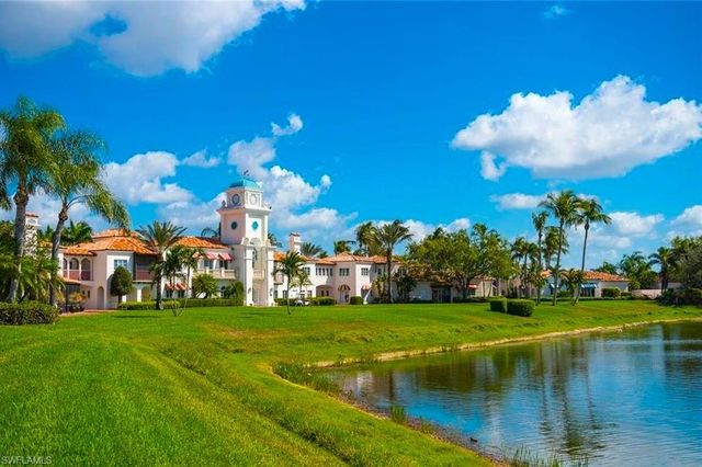 3917 Isla Ciudad CT, Naples, FL 34109