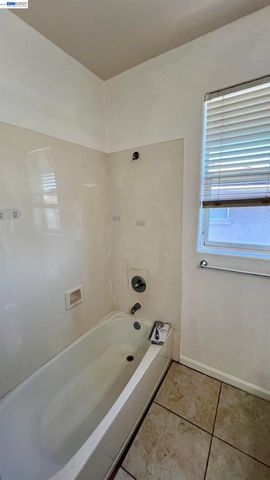 1913 Mount Stakes Ct, Antioch, CA 94531