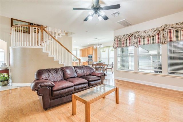 1077 Fairway, Kyle, TX 78640