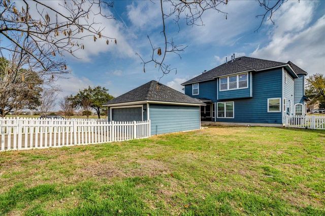 1077 Fairway, Kyle, TX 78640