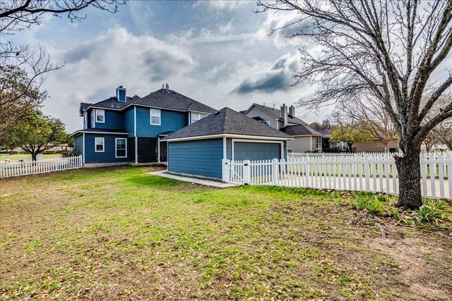 1077 Fairway, Kyle, TX 78640