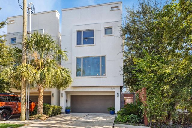 104 Arnold Street, Houston, TX 77007