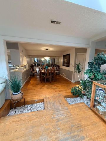 8226 Glencree Place, Dublin, OH 43016