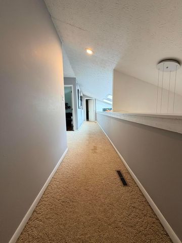 8226 Glencree Place, Dublin, OH 43016