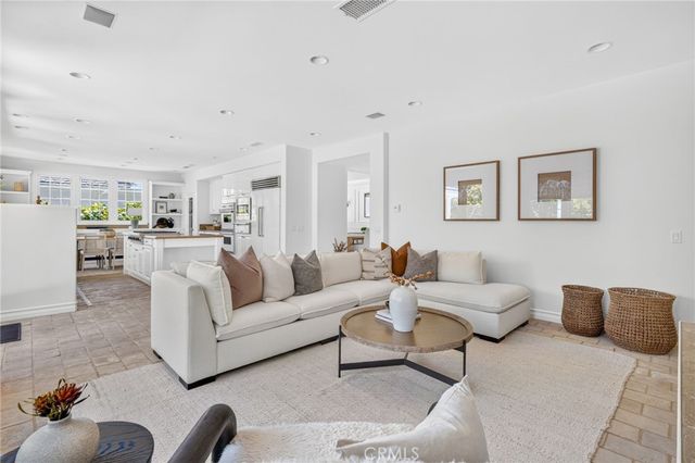 10 Cape Andover, Newport Beach, CA 92660