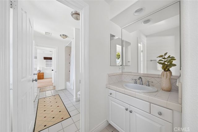 10 Cape Andover, Newport Beach, CA 92660