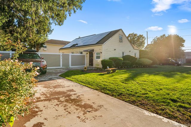 108 Beverly Road, Hempstead, NY 11550