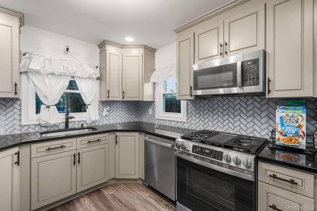108 Beverly Road, Hempstead, NY 11550
