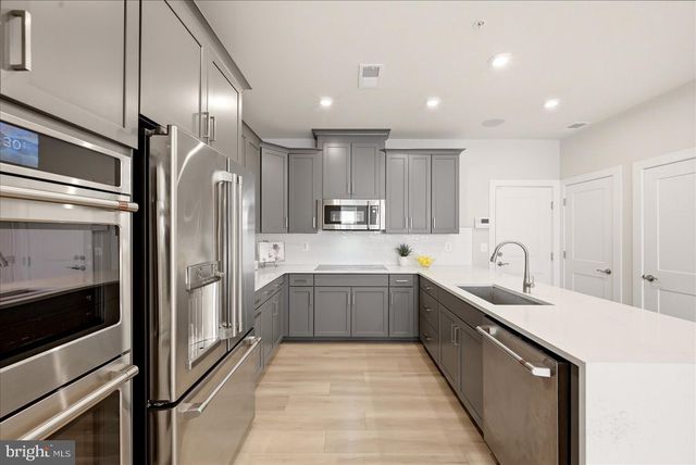 44531 WOLFHOUND SQ, Ashburn, VA 20147