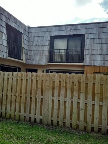 2403 N Waterside Drive, Lake Worth Beach, FL 33461