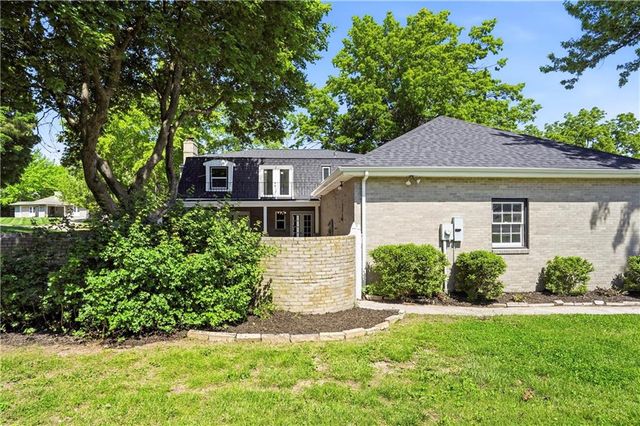 12915 E 36th Terrace S, Independence, MO 64055