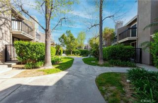 23541 Victory 6, West Hills, CA 91307