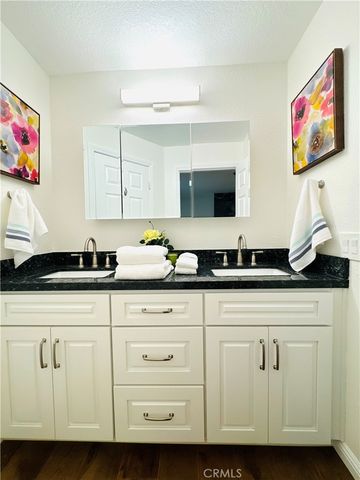 626 Lake Street, Huntington Beach, CA 92648