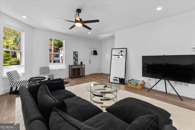 598 Formwalt Street SW B, Atlanta, GA 30312