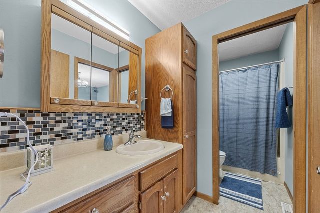 150 Larick Court, Marion, IA 52302