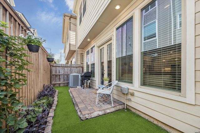 3607 Cedar Vista Lane, Houston, TX 77018