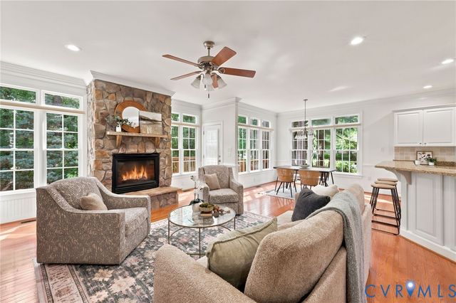 4701 Regal Oaks Rd, Glen Allen, VA 23059