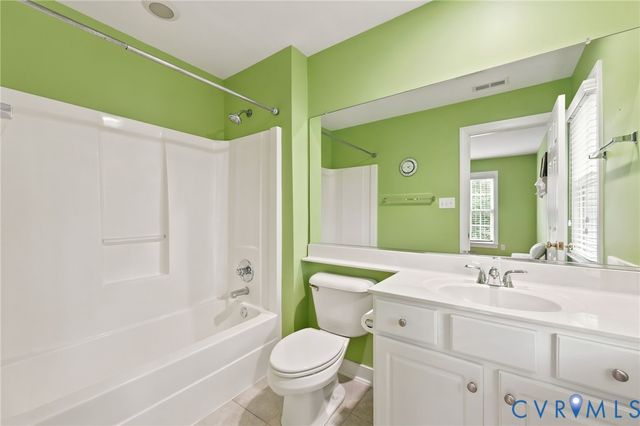 4701 Regal Oaks Rd, Glen Allen, VA 23059