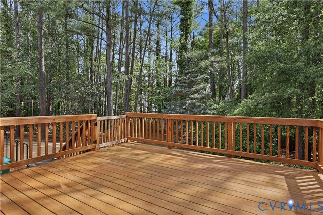 4701 Regal Oaks Rd, Glen Allen, VA 23059
