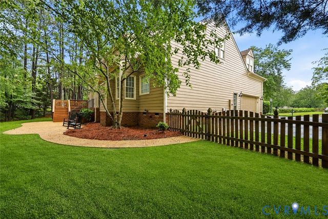 4701 Regal Oaks Rd, Glen Allen, VA 23059