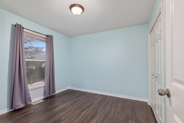 15448 Meadowlark Drive, Grand Haven, MI 49417