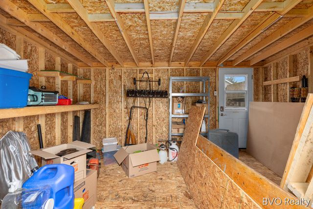 15448 Meadowlark Drive, Grand Haven, MI 49417