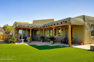 2425 N Cavalry Trail, Tucson, AZ 85749