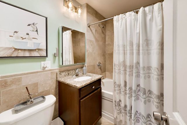 7021 N Greenview Avenue 3N, Chicago, IL 60626