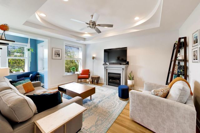 7021 N Greenview Avenue 3N, Chicago, IL 60626