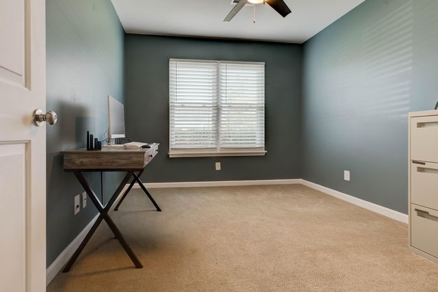 113 Shannon Lane, Georgetown, KY 40324