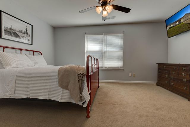 113 Shannon Lane, Georgetown, KY 40324