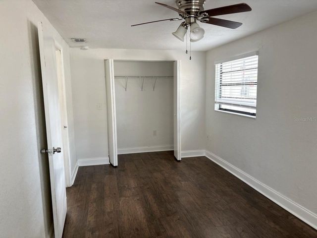 5801 92ND AVENUE N, Pinellas Park, FL 33782