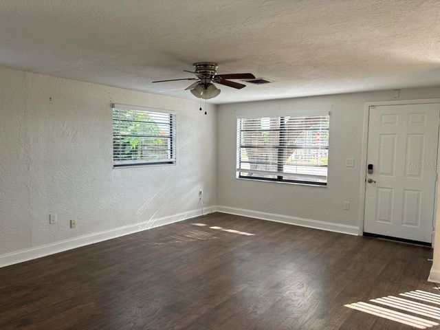 5801 92ND AVENUE N, Pinellas Park, FL 33782