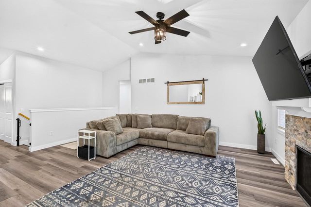 5002 Great Gray Drive, Madison, WI 53718